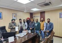 ਡੀਟੀਐਫ਼ ਦਾ ਵਫਦ DSE ਨੂੰ ਮਿਲਿਆ! ਅਧਿਆਪਕਾਂ ਦੀਆਂ ਪ੍ਰਮੋਸ਼ਨਾਂ ‘ਚ ਗੜਬੜੀ ਦਾ ਦੋਸ਼