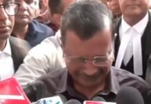 Arvind Kejriwal Video: ’ਮੈਂ’ਤੁਸੀਂ ਭ੍ਰਿਸ਼ਟ ਨਹੀਂ ਹਾਂ…! ਸ਼ਰਾਬ ਘੁਟਾਲੇ ‘ਚੋਂ ਬਰੀ ਹੋਣ ਮਗਰੋਂ ਰੋ ਪਏ ਕੇਜਰੀਵਾਲ (ਵੇਖੋ ਵੀਡੀਓ)