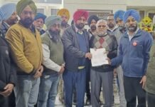 ਵੱਡੀ ਖ਼ਬਰ: ਅਧਿਆਪਕਾਂ ਨੇ ਟੈਟ ਦੀ ਸ਼ਰਤ ਖ਼ਿਲਾਫ਼ ਖੜਕਾਇਆ MP ਡਾ. ਧਰਮਵੀਰ ਗਾਂਧੀ ਦਾ ਬੂਹਾ