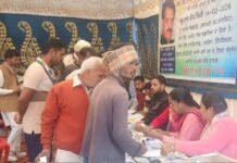 ਪੱਤਰਕਾਰ ਰਾਕੇਸ਼ ਧਵਨ ਦੀ ਪਹਿਲੀ ਬਰਸੀ ਮੌਕੇ ਯਾਦਗਾਰੀ ਕੈਂਪ; 128 ਮਰੀਜ਼ਾਂ ਦੇ ਖੂਨ ਦੀ ਹੋਈ ਮੁਫ਼ਤ ਜਾਂਚ