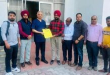 ਤਨਖ਼ਾਹਾਂ ‘ਚ 31,000 ਰੁਪਏ ਦੀ ਵੱਡੀ ਕਟੌਤੀ ਤੋਂ ਭੜਕੇ ਸਿੱਖਿਆ ਵਿਭਾਗ ਦੇ ਦਫ਼ਤਰੀ ਮੁਲਾਜ਼ਮ