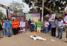 1158 ਸਹਾਇਕ ਪ੍ਰੋਫੈਸਰਾਂ ਦੀਆਂ ਨੌਕਰੀਆਂ ‘ਤੇ ਮੰਡਰਾ ਰਿਹੈ ਖ਼ਤਰਾ!