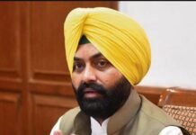 Big News: ਲਾਲਜੀਤ ਭੁੱਲਰ ਵਿਰੁੱਧ FIR ਦਰਜ ਕਰਕੇ ਤੁਰੰਤ ਕਰੋ ਗ੍ਰਿਫ਼ਤਾਰ- ਵਿਰੋਧੀਆਂ ਨੇ ਕੀਤੀ ਮੰਗ