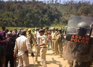 Breaking: ਪੁਲਿਸ ਕਮਾਂਡੋ ਕੈਂਪ ‘ਤੇ ਭਿਆਨਕ ਅੱਤਵਾਦੀ ਹਮਲਾ, 5 ਰਾਕੇਟ ਦਾਗੇ