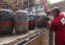 Commercial LPG price hike: LPG cylinder ਦੀਆਂ ਕੀਮਤਾਂ ‘ਚ ਭਾਰੀ ਵਾਧਾ