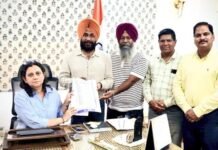 ਸਿਰਫ਼ ਅਧਿਆਪਕ ਹੀ BLO ਕਿਉਂ? ਬਾਕੀ ਵਿਭਾਗਾਂ ਦੇ ਮੁਲਾਜ਼ਮਾਂ ਦੀ ਵੀ ਬਣਦੀ ਚੋਣ ਡਿਊਟੀ!