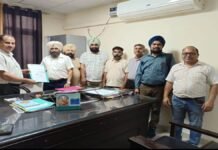 ਸਕੂਲਾਂ ‘ਚ ਪੜ੍ਹਾਈ ਦਾ ਕੰਮ ਠੱਪ! ਅਧਿਆਪਕਾਂ ਦੀਆਂ ਜਨਗਣਨਾ ‘ਚ ਲੱਗੀਆਂ ਡਿਊਟੀਆਂ