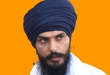 ਵੱਡੀ ਖ਼ਬਰ: ਅੰਮ੍ਰਿਤਪਾਲ ਦੀ ਗ੍ਰਿਫ਼ਤਾਰੀ ਲਈ ਡਿਬੜੂਗੜ੍ਹ ਪਹੁੰਚੀ ਪੰਜਾਬ ਪੁਲਿਸ