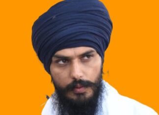 ਵੱਡੀ ਖ਼ਬਰ: ਅੰਮ੍ਰਿਤਪਾਲ ਦੀ ਗ੍ਰਿਫ਼ਤਾਰੀ ਲਈ ਡਿਬੜੂਗੜ੍ਹ ਪਹੁੰਚੀ ਪੰਜਾਬ ਪੁਲਿਸ