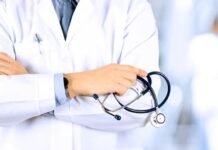 ਪੰਜਾਬ ‘ਚ AAP ਦੇ ਚੇਅਰਮੈਨ ਦੀ ਬਦਮਾਸ਼ੀ; ਡਿਊਟੀ ‘ਤੇ ਤੈਨਾਤ ਸਰਕਾਰੀ ਡਾਕਟਰ ਨੂੰ ਬੁਰੀ ਤਰ੍ਹਾਂ ਕੁੱਟਿਆ!