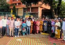 ਸਾਨੂੰ ਚਪੜਾਸੀ ਬਣਾ ਕੇ ਰੱਖ’ਤਾ!! ਸਿੱਖਿਆ ਵਿਭਾਗ ਦੇ ਲਾਰਿਆਂ ਤੋਂ ਅੱਕੇ IEAT ਅਧਿਆਪਕਾਂ ਵੱਲੋਂ ਆਰ-ਪਾਰ ਦੀ ਲੜਾਈ ਦਾ ਐਲਾਨ; 20 ਅਪ੍ਰੈਲ ਨੂੰ PSEB ਮੋਹਾਲੀ ‘ਚ ਹੋਵੇਗੀ ਮਹਾਂ ਰੈਲੀ