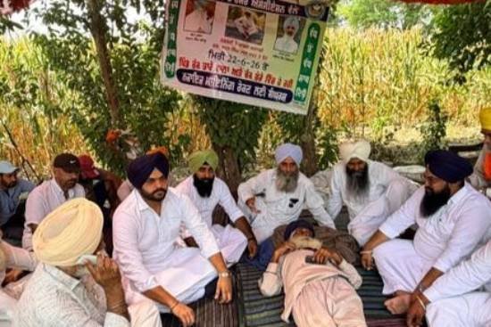 Punjab News: ਨਾਜਾਇਜ਼ ਮਾਈਨਿੰਗ ਖ਼ਿਲਾਫ਼ ਕਿਸਾਨ ਦਾ ਮਰਨ ਵਰਤ ਸ਼ੁਰੂ!