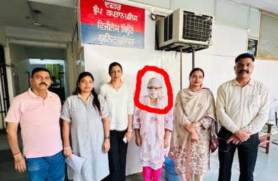 ਪੰਜਾਬ ਵਿਜੀਲੈਂਸ ਦਾ ਵੱਡਾ ਐਕਸ਼ਨ; ਲੇਡੀ ਪੁਲਿਸ ਅਧਿਕਾਰੀ 20,000 ਰੁਪਏ ਰਿਸ਼ਵਤ ਲੈਂਦੀ ਗ੍ਰਿਫ਼ਤਾਰ