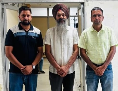 ਪੰਜਾਬ ਦੇ ਸਕੂਲਾਂ ਵਿੱਚ ਤਾਇਨਾਤ ਟੈੱਟ ਪਾਸ ਨਾਨ-ਟੀਚਿੰਗ ਸਟਾਫ਼ ਦੀ ਵੱਡੀ ਮੰਗ: ਮਾਸਟਰ ਕੇਡਰ ‘ਚ ਪ੍ਰਮੋਸ਼ਨ ਕੋਟਾ 3% ਕਰਨ ਲਈ ਸਿੱਖਿਆ ਡਾਇਰੈਕਟਰ ਨੂੰ ਮਿਲਿਆ ਵਫ਼ਦ