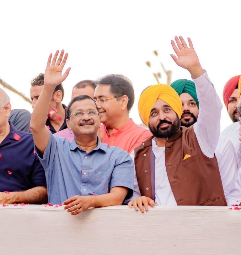 ਭਗਵੰਤ ਮਾਨ ਨੇ ਪੰਜਾਬ ਨੂੰ ਕਾਲੇ ਦੌਰ ‘ਚੋਂ ਕੱਢਿਆ- ਕੇਜਰੀਵਾਲ