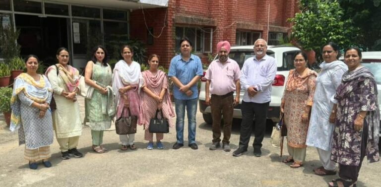 SIR ਦੀ ਡਿਊਟੀ ਨਿਭਾਅ ਰਹੇ ਅਧਿਆਪਕ ਵੱਲੋਂ ਦਬਾਅ ਕਾਰਨ ਖੁਦਕੁਸ਼ੀ; ਗੌਰਮਿੰਟ ਸਕੂਲ ਲੈਕਚਰਾਰ ਯੂਨੀਅਨ ਵੱਲੋਂ ਦੁੱਖ ਦਾ ਪ੍ਰਗਟਾਵਾ