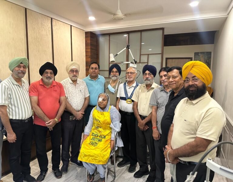 ਰੋਟਰੀ ਕਲੱਬ ਅੰਮ੍ਰਿਤਸਰ ਆਸਥਾ ਵੱਲੋਂ ਸੈਵਨ ਫੋਕਸ ਏਰੀਆਜ਼ ਪ੍ਰੋਜੈਕਟ ਤਹਿਤ ਲੋੜਵੰਦ ਮਰੀਜ਼ ਦੀ ਅੱਖ ਦੀ ਸਰਜਰੀ ਕਰਵਾਈ